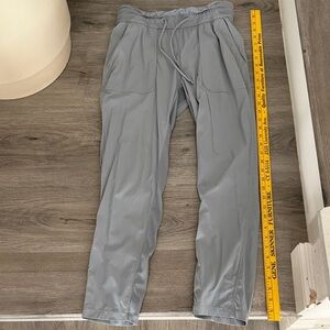 Woman’s Lululemon Dance Studio Pants
